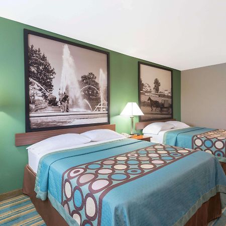 Super 8 By Wyndham Greencastle Exterior foto